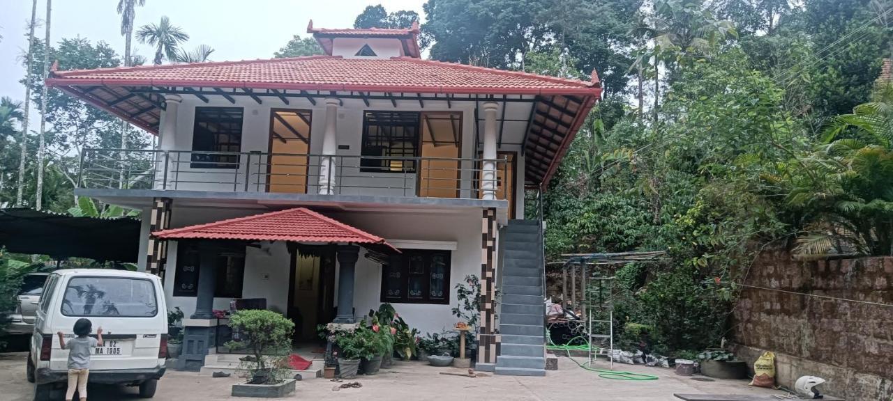 Kund Estate Stay Madikeri Eksteriør bilde